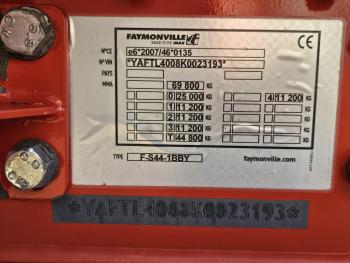 F-S44-/ 4 x STEERING / HYDRAULIC RAMPS / EXTENDABLE